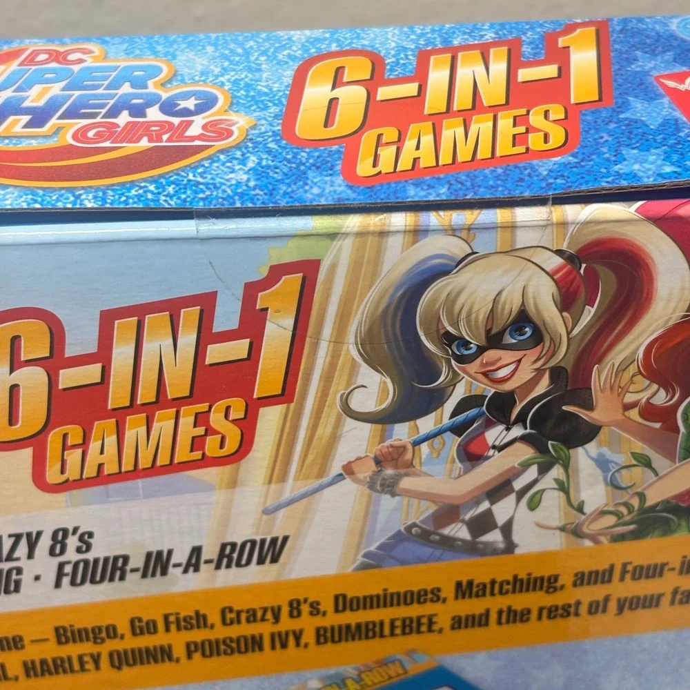 DC Super Hero Girls 6-in-1 Game Set Wonder Forge Bingo Dominoes‎ Cards Matching